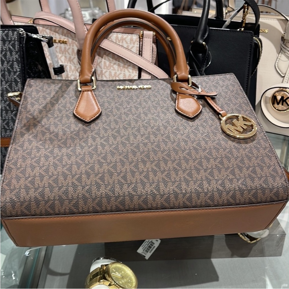 Michael Kors Sheila Medium Center Zip Satchel Bag - Picture 7 of 16